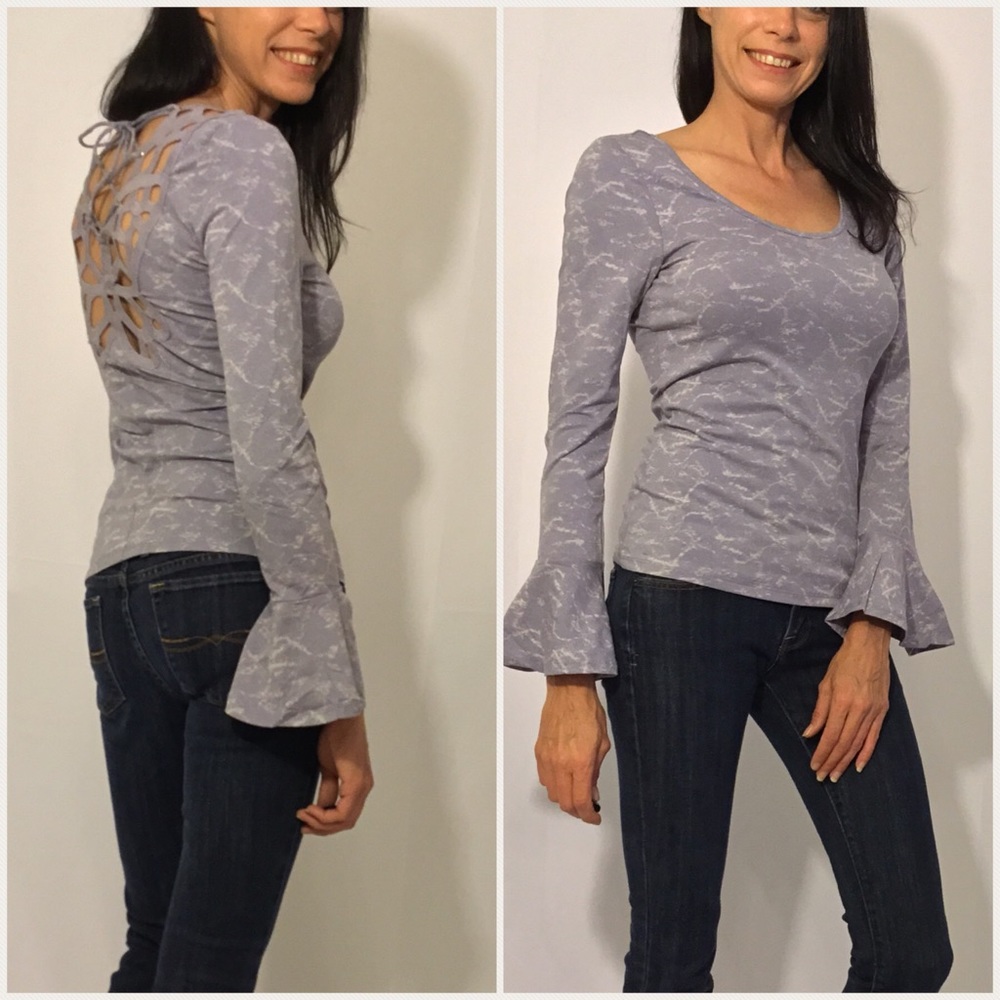 Gray Detailed Back Top - Picture 2 of 4